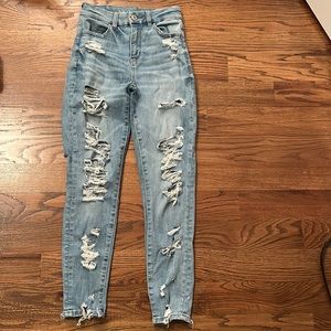 Women’s American Eagle Jeans